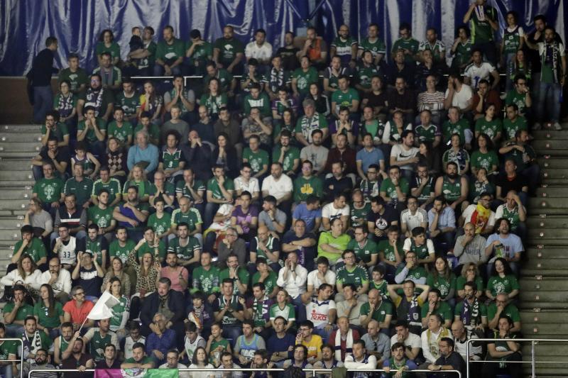 Gradas llenas en el Martín Carpena para ver el Unicaja-Real Madrid