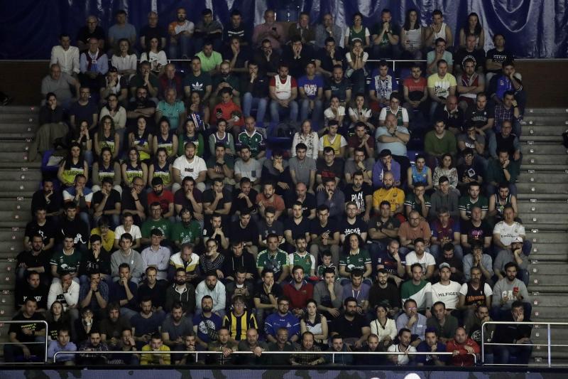 Gradas llenas en el Martín Carpena para ver el Unicaja-Real Madrid