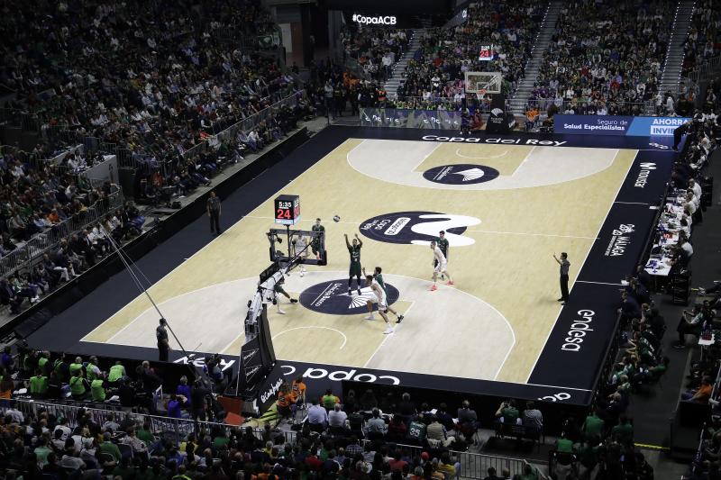 Gradas llenas en el Martín Carpena para ver el Unicaja-Real Madrid