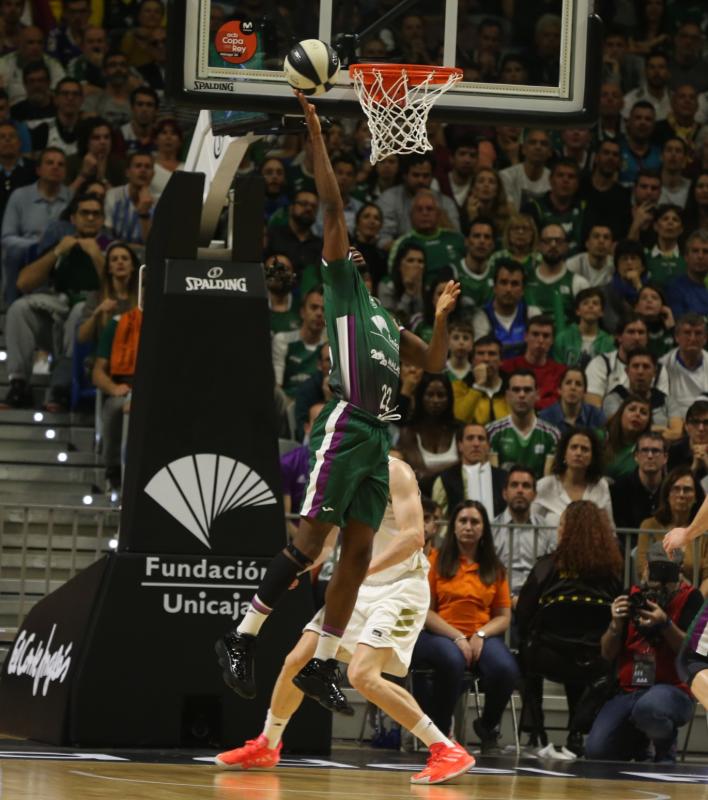 Lo mejor de la final de la Copa del Rey de baloncesto 2020
