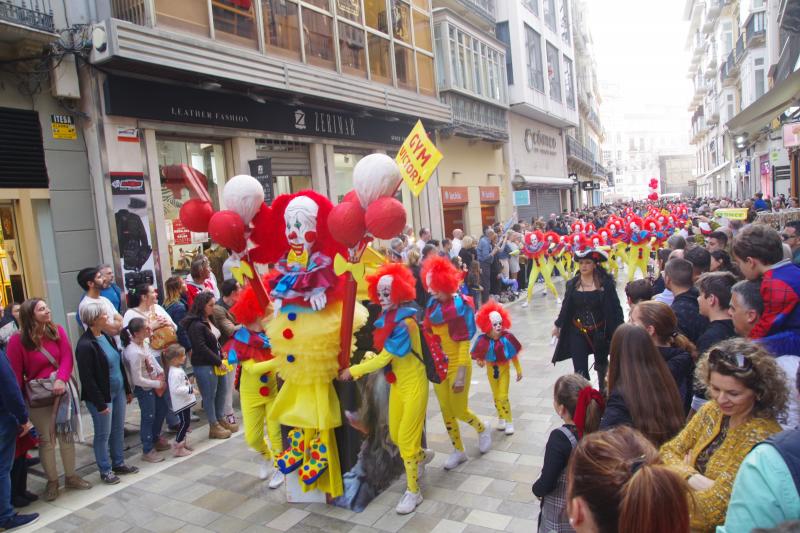 Los disfraces llenaron las calles del Centro Histórico en uno de los días grandes de esta 40 edición de la fiesta