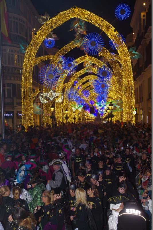 Los disfraces llenaron las calles del Centro Histórico en uno de los días grandes de esta 40 edición de la fiesta