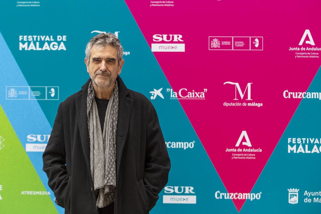 David Trueba, Achero Mañas, Mariano Barroso y Joaquín Oristrell defienden la adaptación a los tiempos del certamen con la proyección de películas y series en la sección oficial