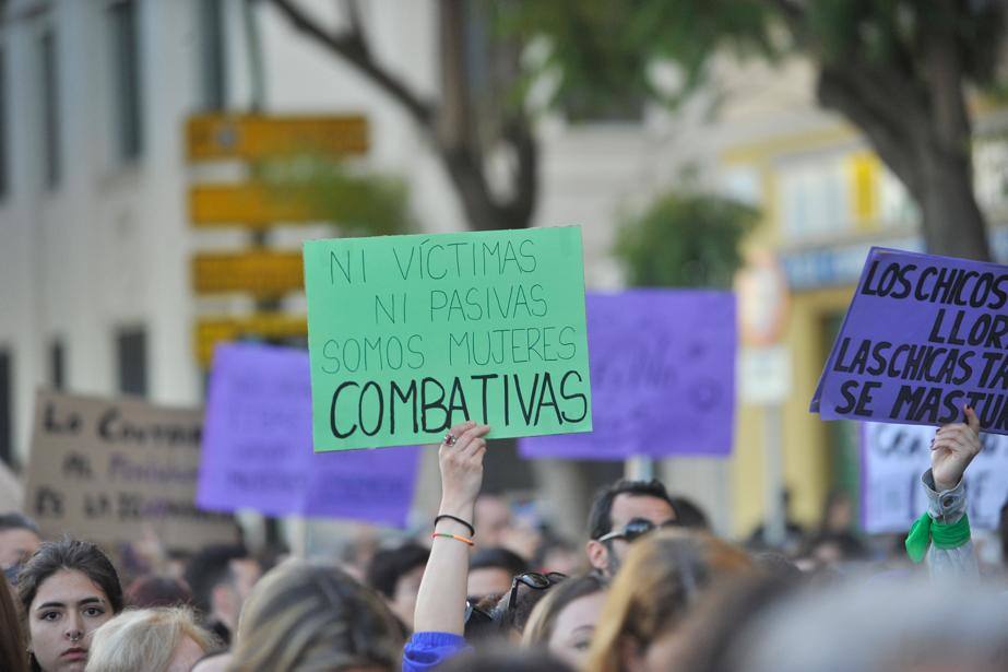 Fotos: La marcha del 8M en Málaga, en imágenes