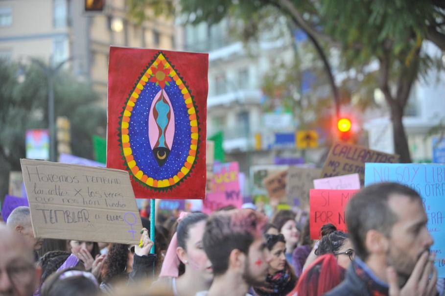 Fotos: La marcha del 8M en Málaga, en imágenes