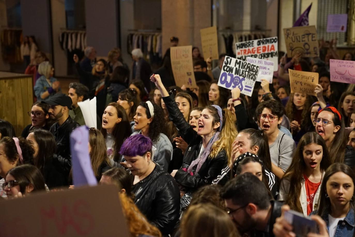 Fotos: La marcha del 8M en Málaga, en imágenes