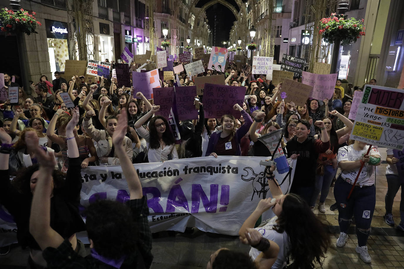 Fotos: La marcha del 8M en Málaga, en imágenes