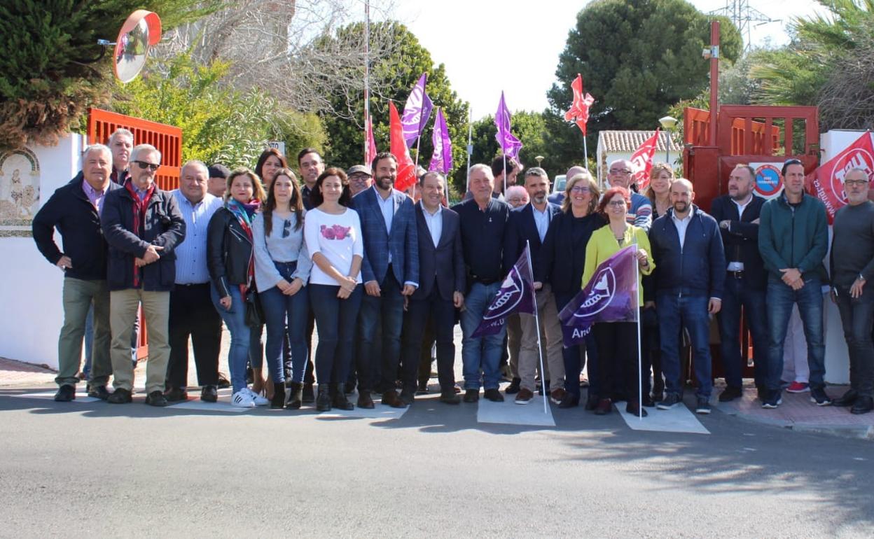 El PSOE y la UGT califican de «revanchista» que la Junta le quite el nombre de Rafael Salinas a un centro de formación