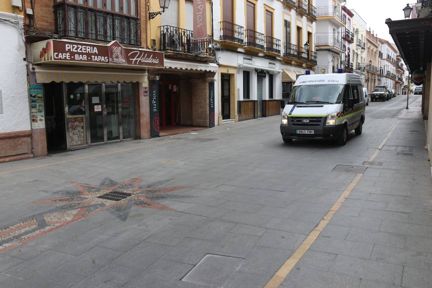 Así están las calles y locales de Ronda por la cuarentena