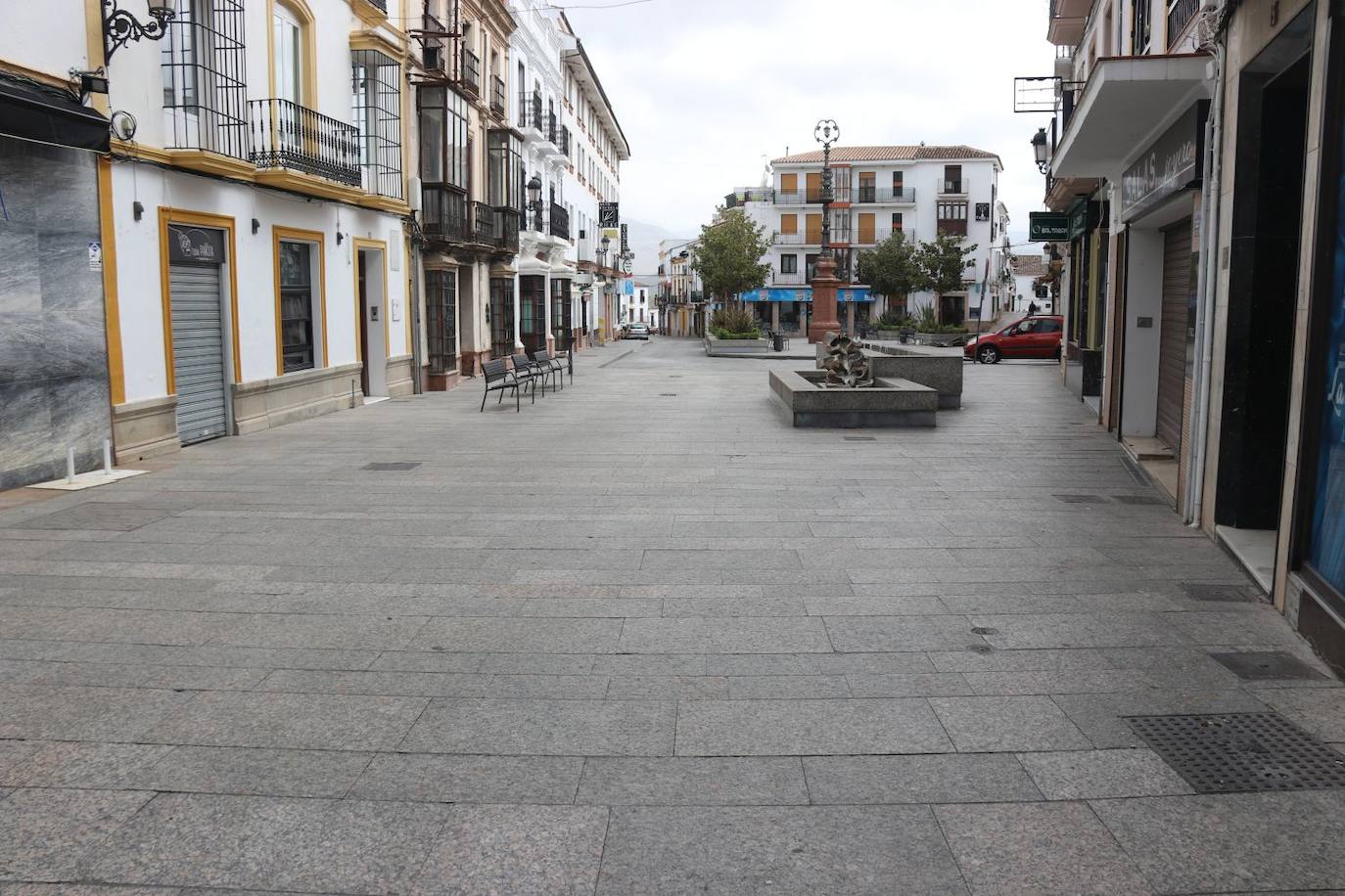 Así están las calles y locales de Ronda por la cuarentena