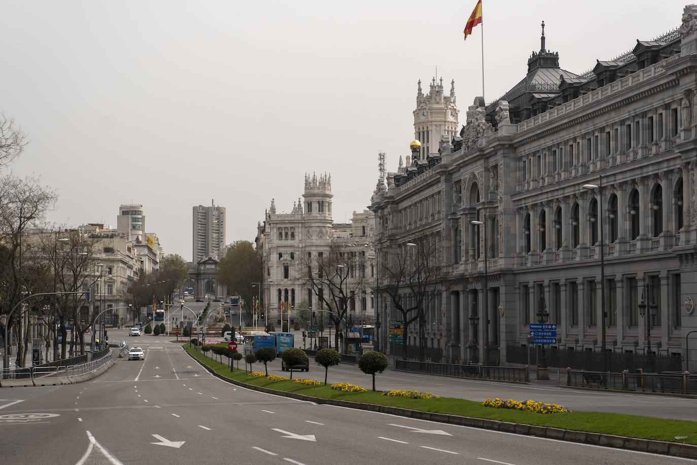 La plaza de Cibeles y Banco de España