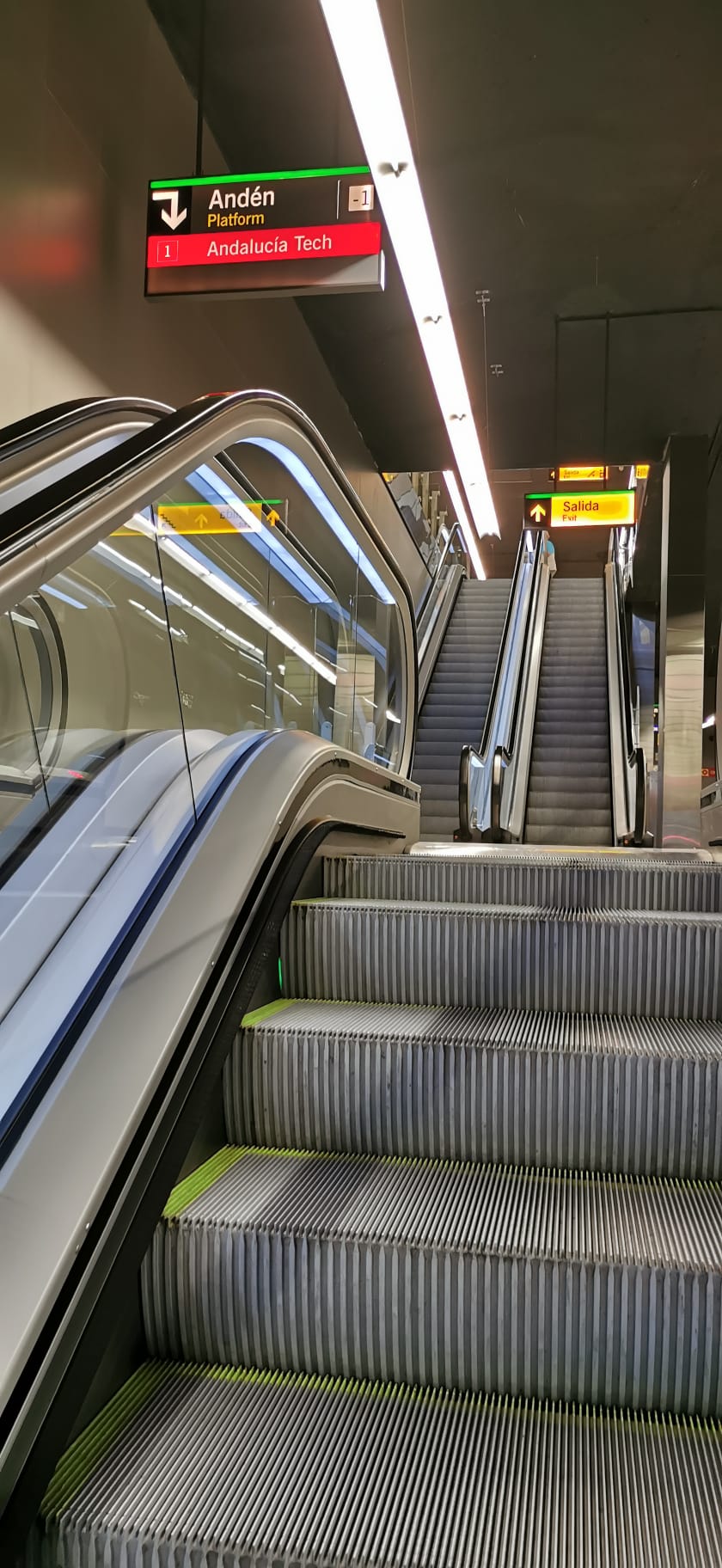 Interior del metro