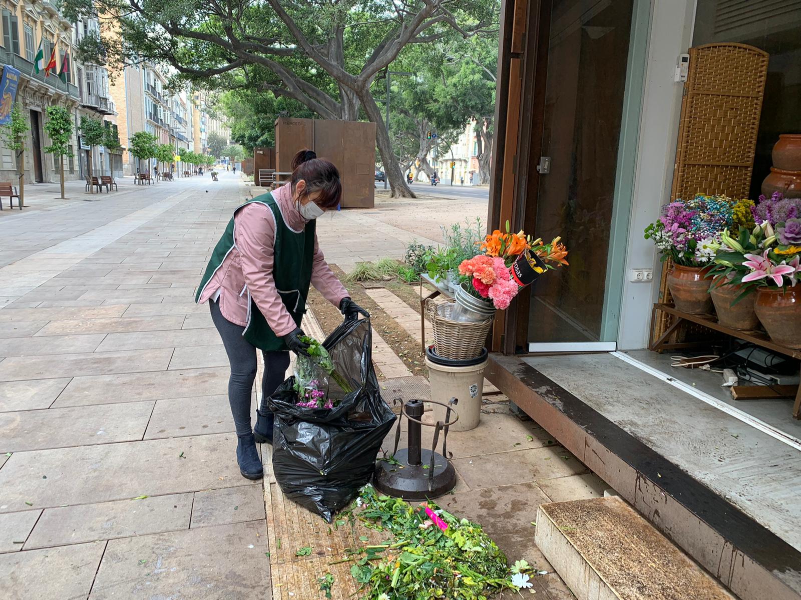 Situación en un puesto de flores del Centro