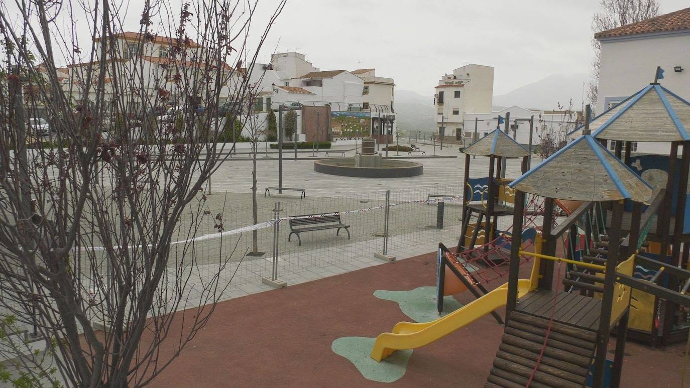 Ambiente en las calles de Manilva.