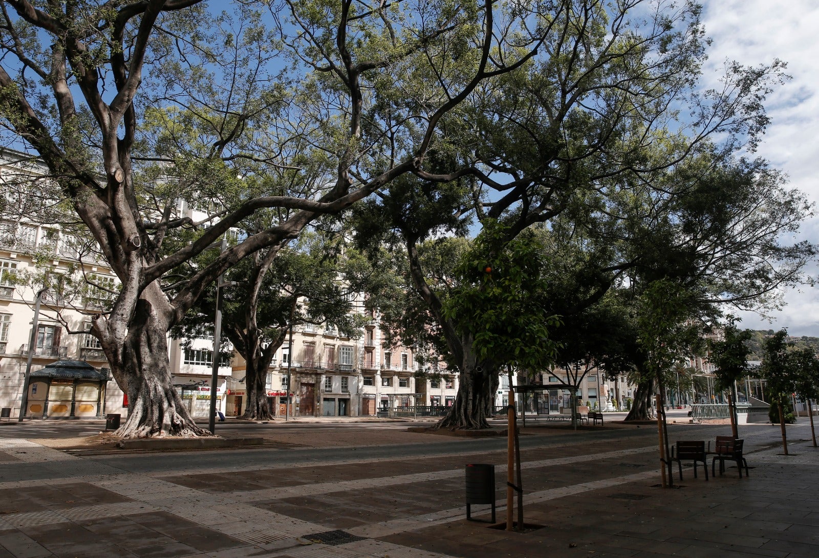 Así ha amanecido la capital este sábado.