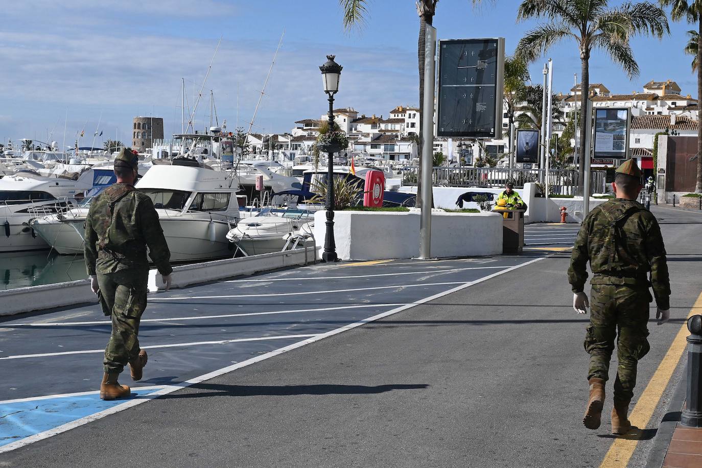 La Legión, en Puerto Banús.