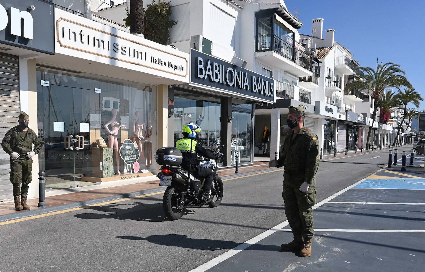 La Legión, en Puerto Banús.