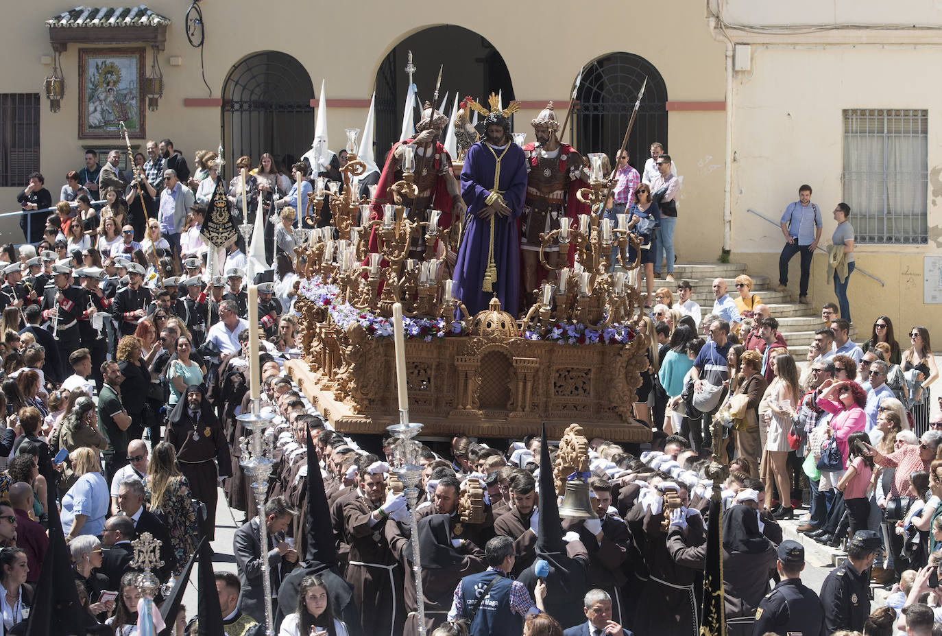 Así fue el inicio del desfile de Dulce Nombre en 2019. 