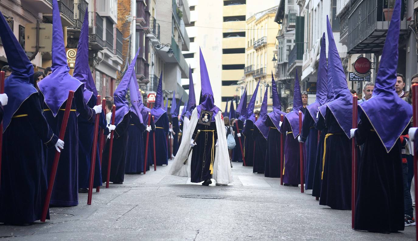 Fotos: Sentencia: Salida y por la Plaza de la Merced (2019)