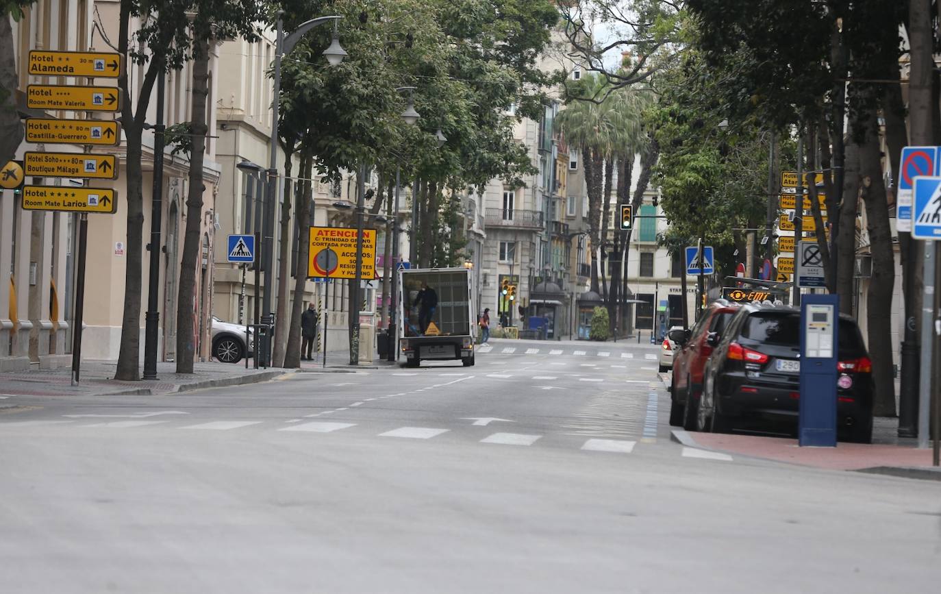 Ambiente en las calles de la capital este Lunes Santo.