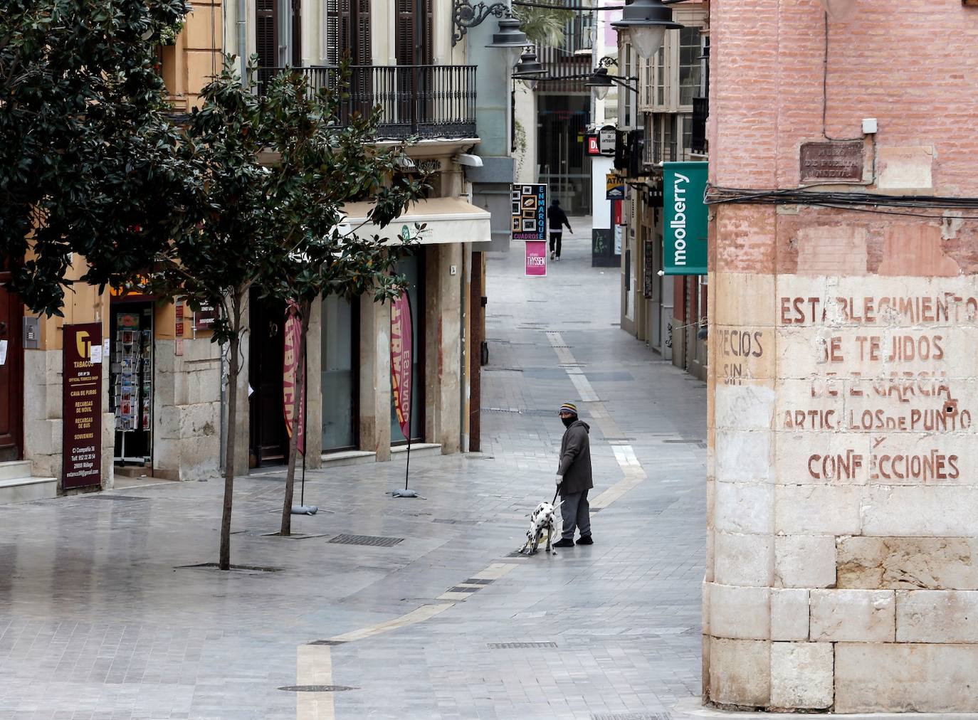 Málaga en cuarentena, este Lunes Santo. 