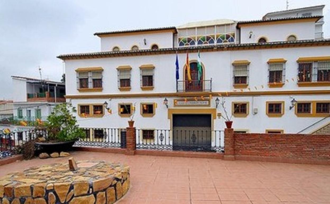 Ayuntamiento de Benamocarra. 