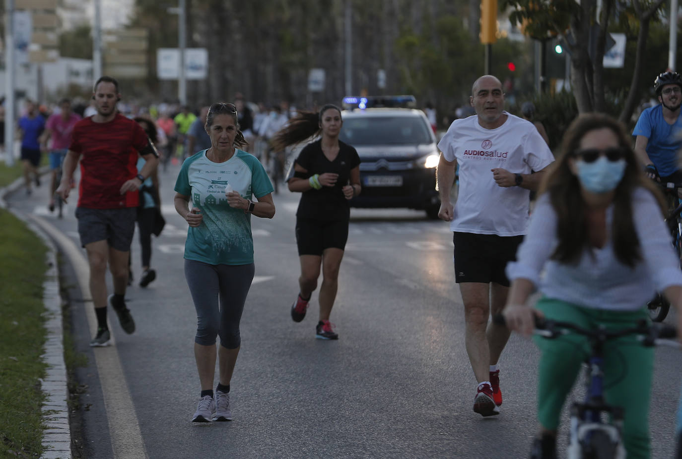 El inicio del desconfinamiento deja imágenes que no se veían en las calles desde hacía al menos 48 días