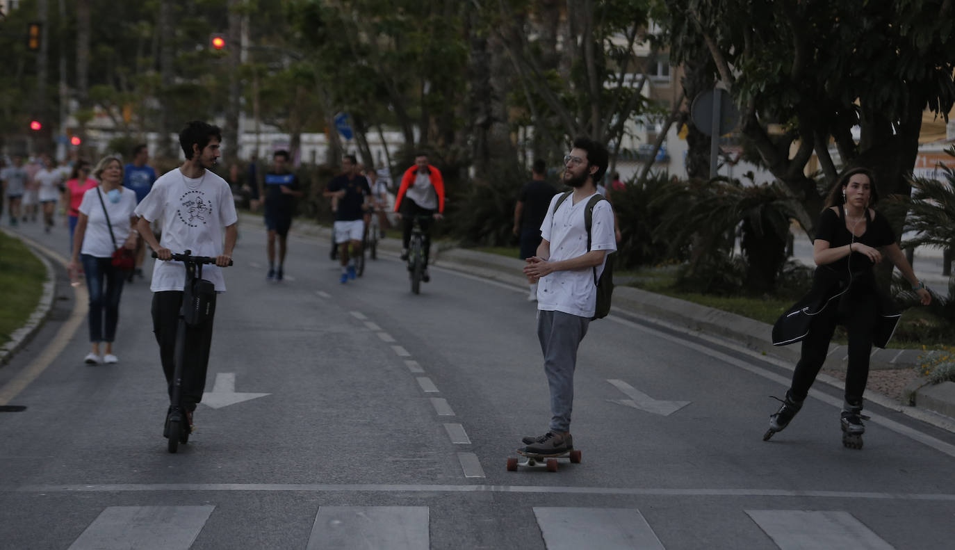 El inicio del desconfinamiento deja imágenes que no se veían en las calles desde hacía al menos 48 días