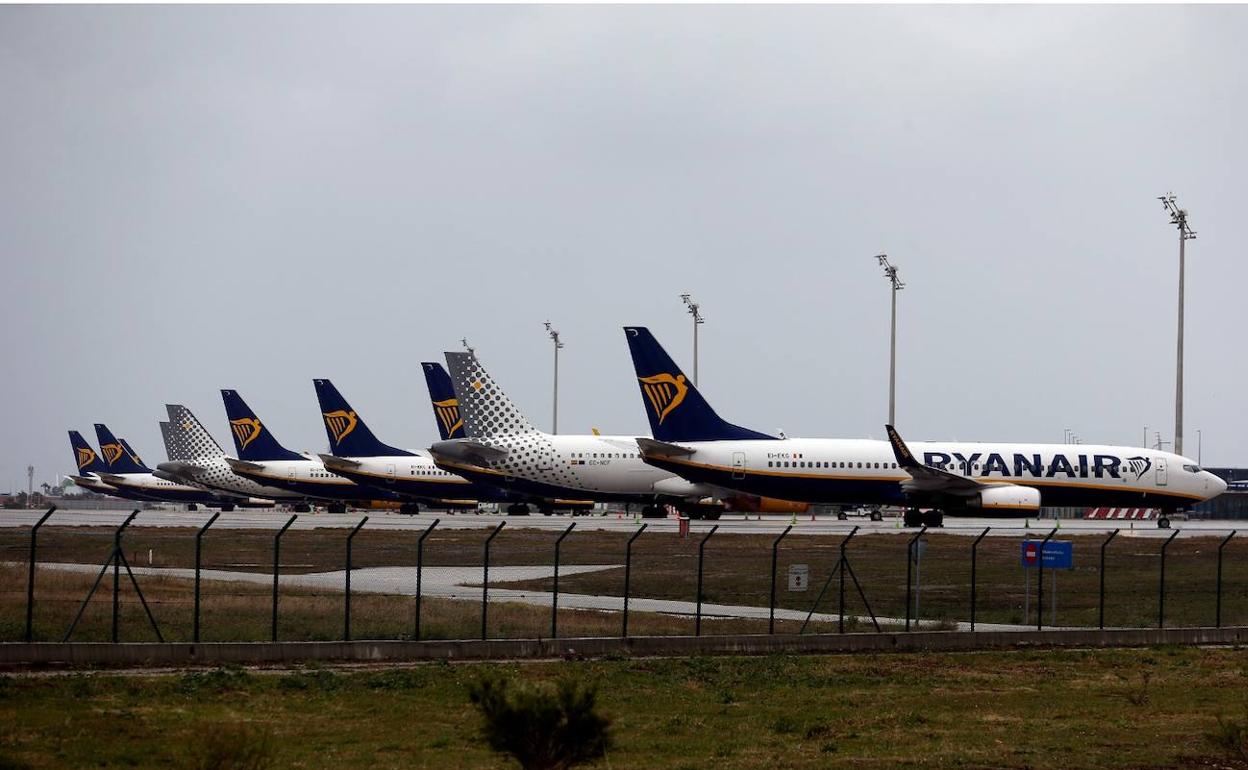 AvioAviones aparcados en el aeropuerto de Málaga desde el inicio de la crisis del coronavirus. 