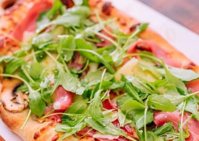 Imagen secundaria 1 - No Piqui, donde las hamburguesas y pizzas suben de nivel