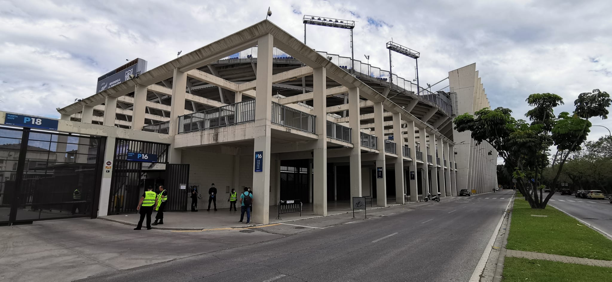 La vuelta del fútbol a La Rosaleda tras el parón de LaLiga por la pandemia