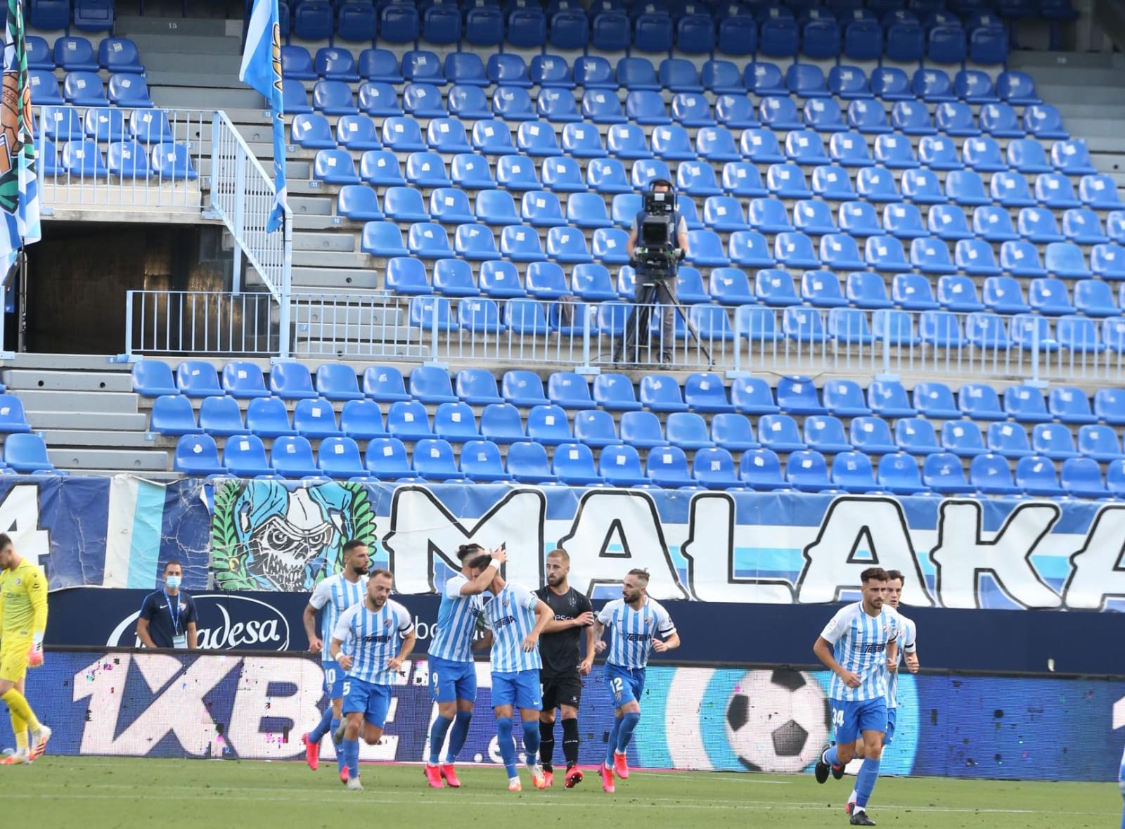 La vuelta del fútbol a La Rosaleda tras el parón de LaLiga por la pandemia