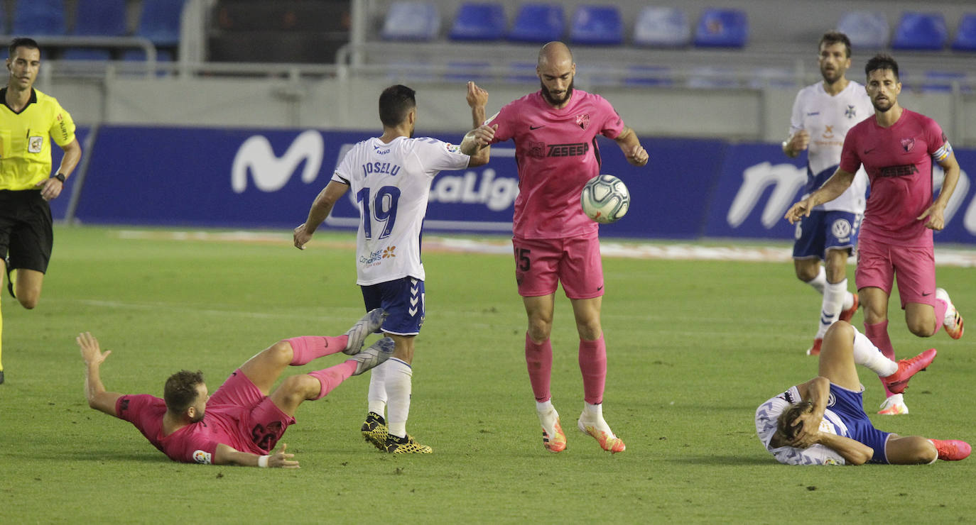 Fotos: El Tenerife-Málaga, en imágenes