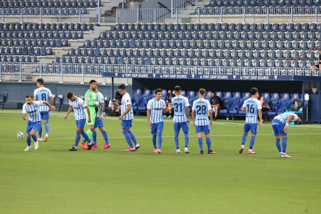 Todos los momentos del partido en imágenes desde La Rosaleda, que por segunda vez abre sus puertas para el fútbol pero sin aficionados en las gradas. 