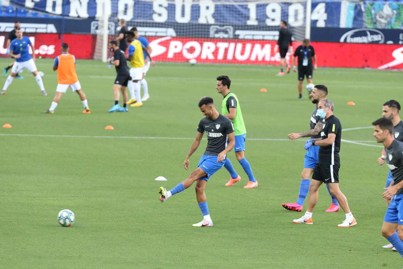 Todos los momentos del partido en imágenes desde La Rosaleda, que por segunda vez abre sus puertas para el fútbol pero sin aficionados en las gradas. 