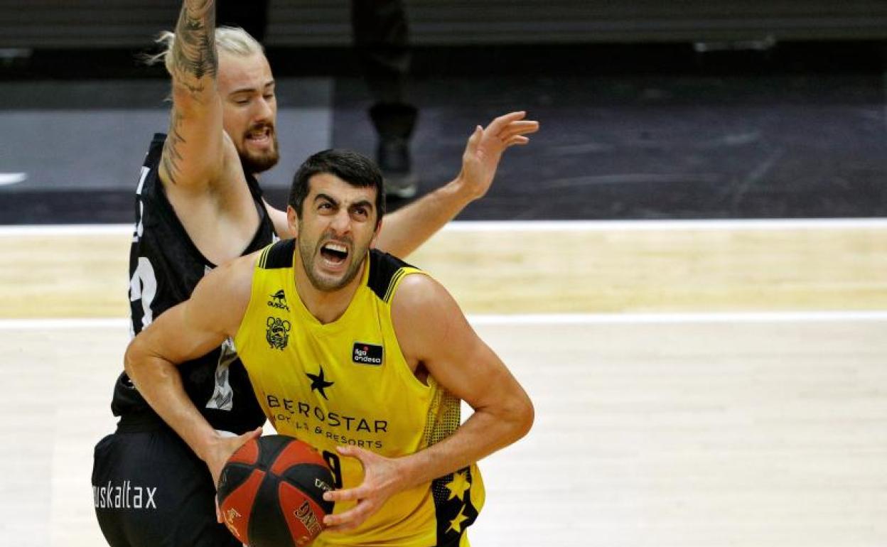 Bilbao Basket revive a costa de un Iberostar casi desahuciado