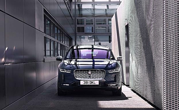 Jaguar I-Pace: ahora incluye un cargador doméstico trifásico para una carga mucho más rápida