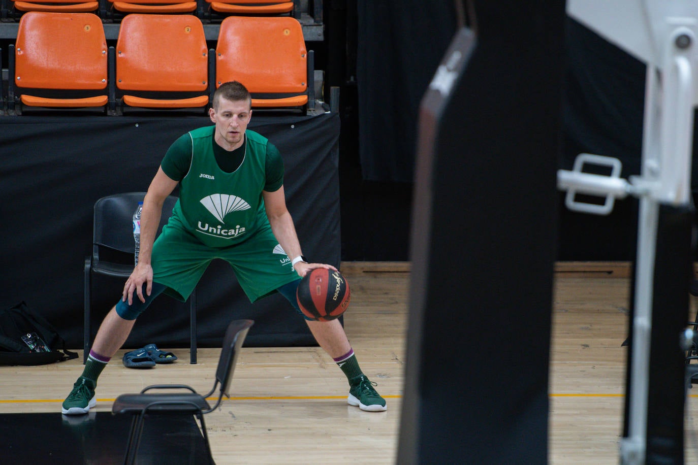 El Unicaja cierra la temporada con un cómodo triunfo ante el Bilbao.