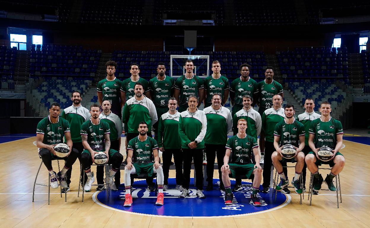Foto oficial de la plantilla del Unicaja antes de la Copa del Rey, sin Bouteille, Mekel y Simonovic. 