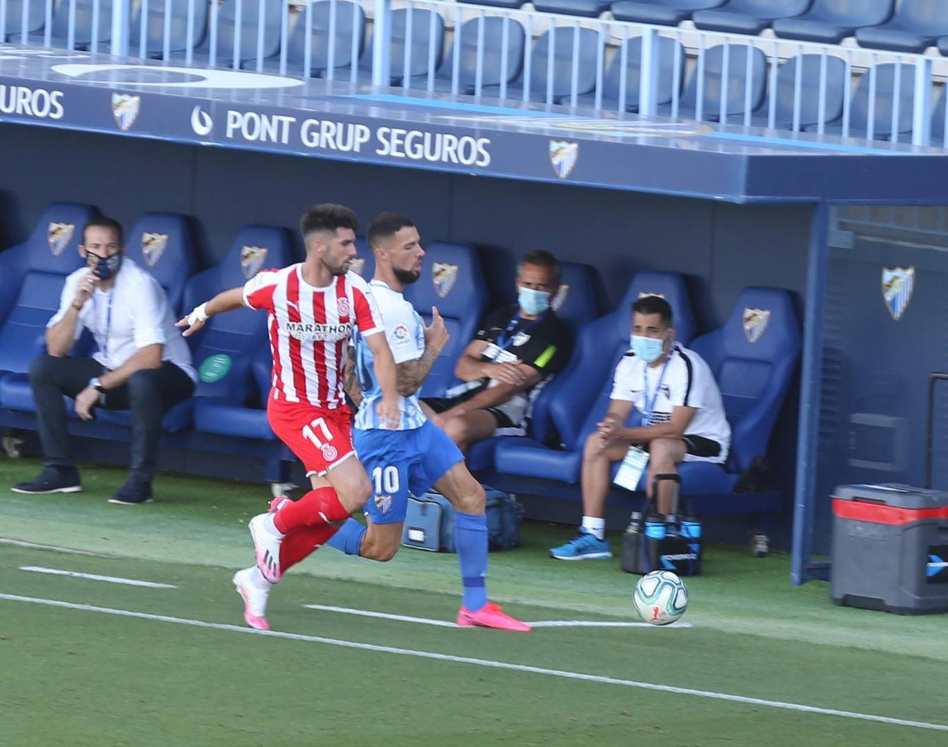 El Málaga gana al Girona (2-0).