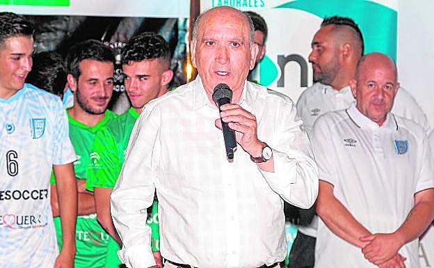 Pedro Montiel, en unas palabras en la ceremonia de presentación del equipo. 