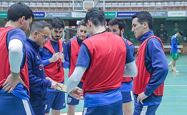 Tete, en un entrenamiento reciente del equipo. 