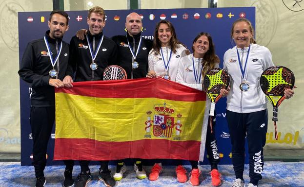 Los malagueños Álex Ruiz, Bea González, Mari Villalba y Carolina Navarro, en el último Europeo. 