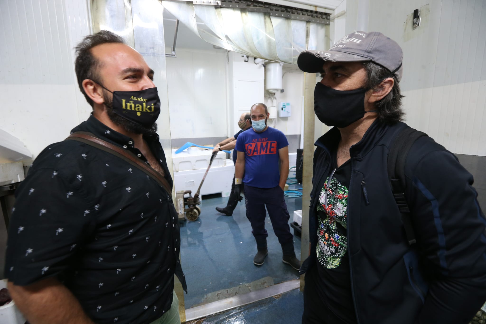 Varios puestos de Mercamálaga, realizan a diario el espectacular despiece de esta especie tan apreciada en el mundo