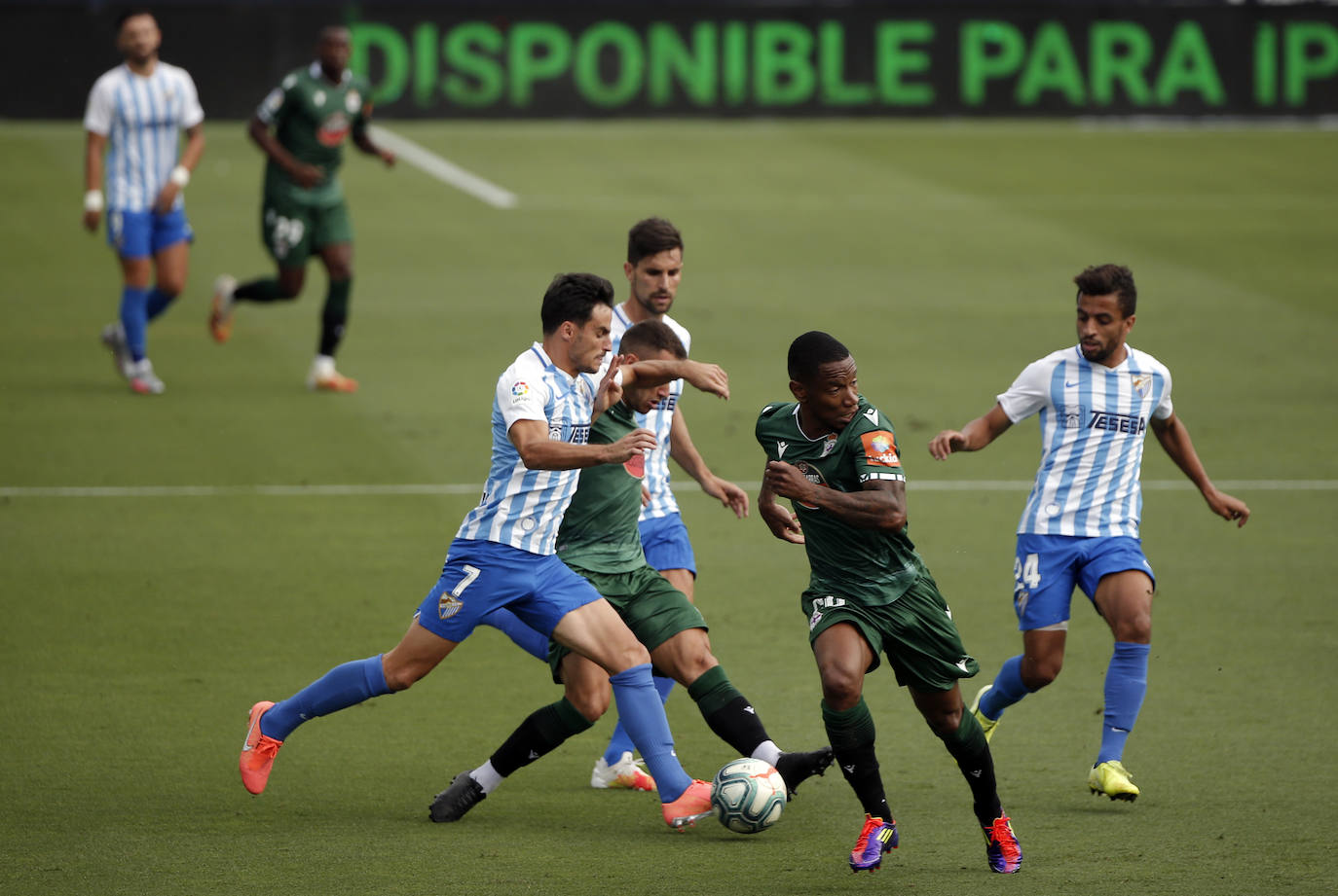 El Málaga logró una valiosa victoria en La Rosaleda