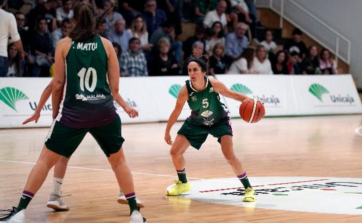 Gema García seguirá capitaneando al Unicaja