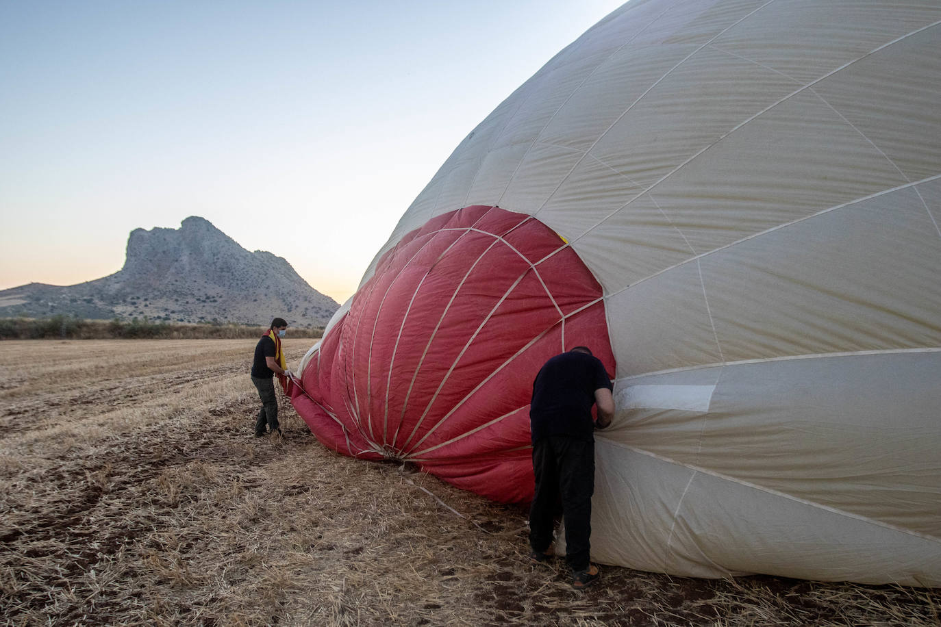 La comarca se convierte en el primer destino malagueño de la empresa Globotur para realizar vuelos en globo aerostático