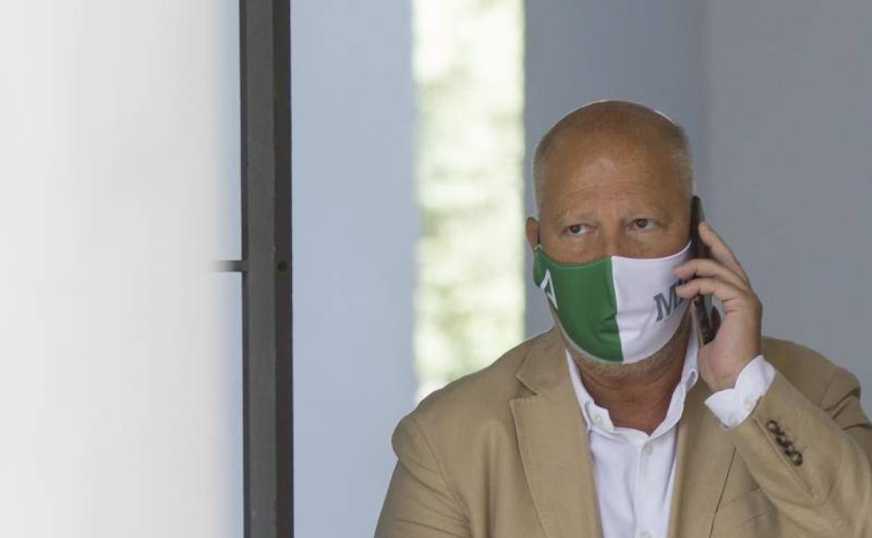 Imbroda, en la pasada sesión de control al gobierno en el Parlamento de Andalucía. 