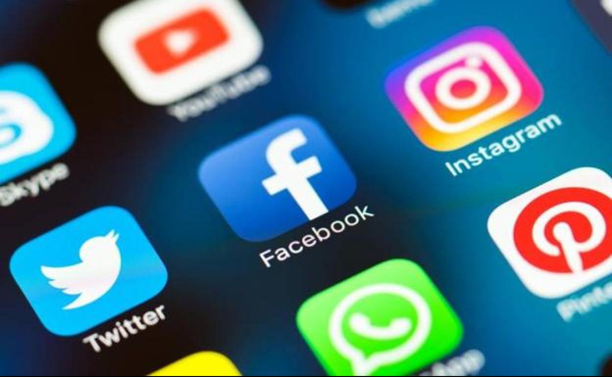 Caída de Instagram, Facebook y de la versión web de Whatsapp