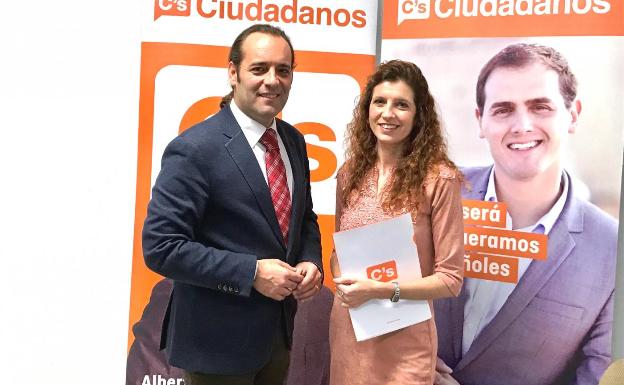 Cassá y su asesora Beatriz González, cuando ambos eran de Ciudadanos.